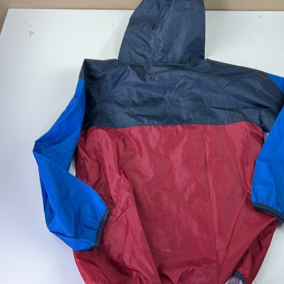 Unisex Youth FCBARCELONA  Lightweight Windbreaker Jacket - Picture 6 of 11